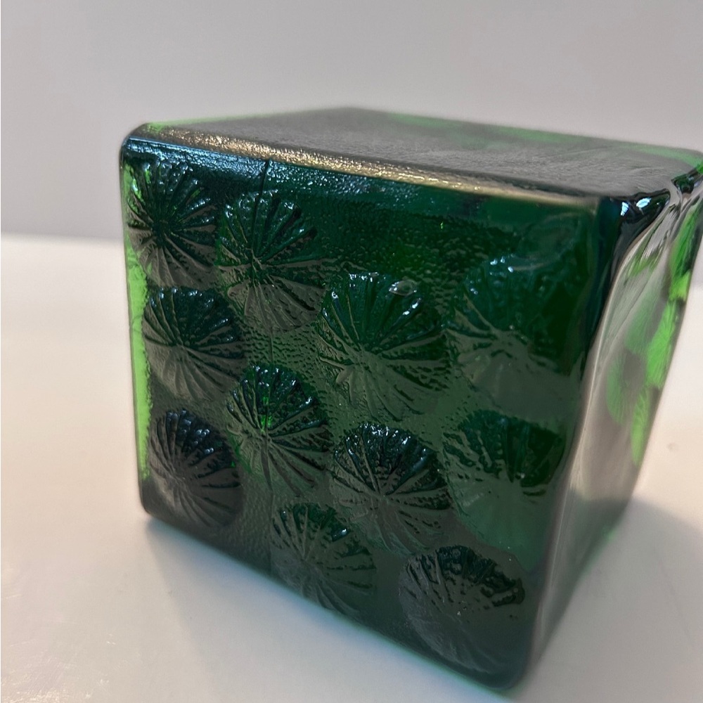 Rare Mid Century Modern Blenko Emerald Green Starburst Cube | Joel Myers